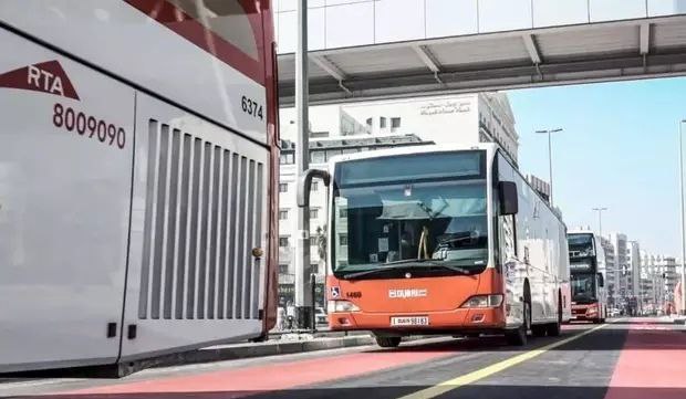 迪拜将在6条主要街道设立公交车和出租车专用车道