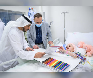 阿在“国家母亲”倡议下，哈姆丹·本·扎耶德看望在阿联酋医院接受治疗的叙利亚地震灾民