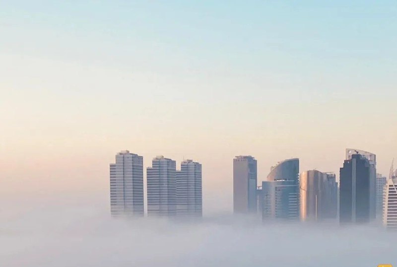 阿联酋发出大雾红色警报迪拜今天最高气温将达到42ºC