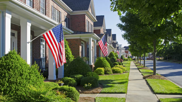 美国二手房屋销量连续四月下跌 滑落至半年来新低
